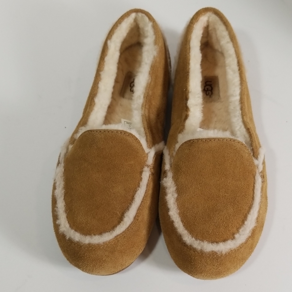 Women's Ugg Hailey loafer style slippers